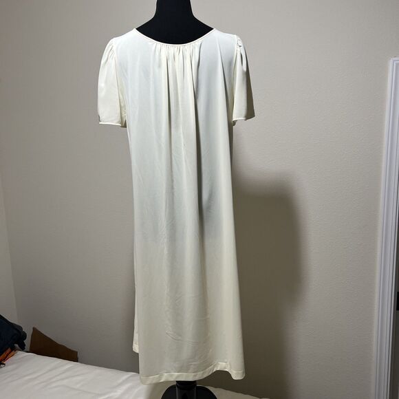 VTG Yellow Nylon Chiffon and Lace Nightgown Floral SZ M SHADOWLINE Embroidered - Picture 6 of 15